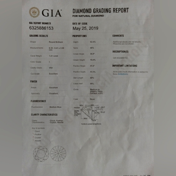 1.01 Carat Solitaire ring with platinum band - Picture 1 of 1